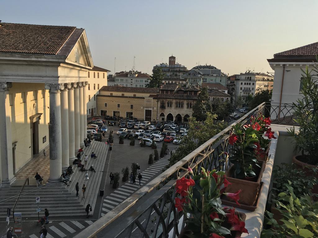 La Loggia Al Duomo - Trevisoアパートメント エクステリア 写真